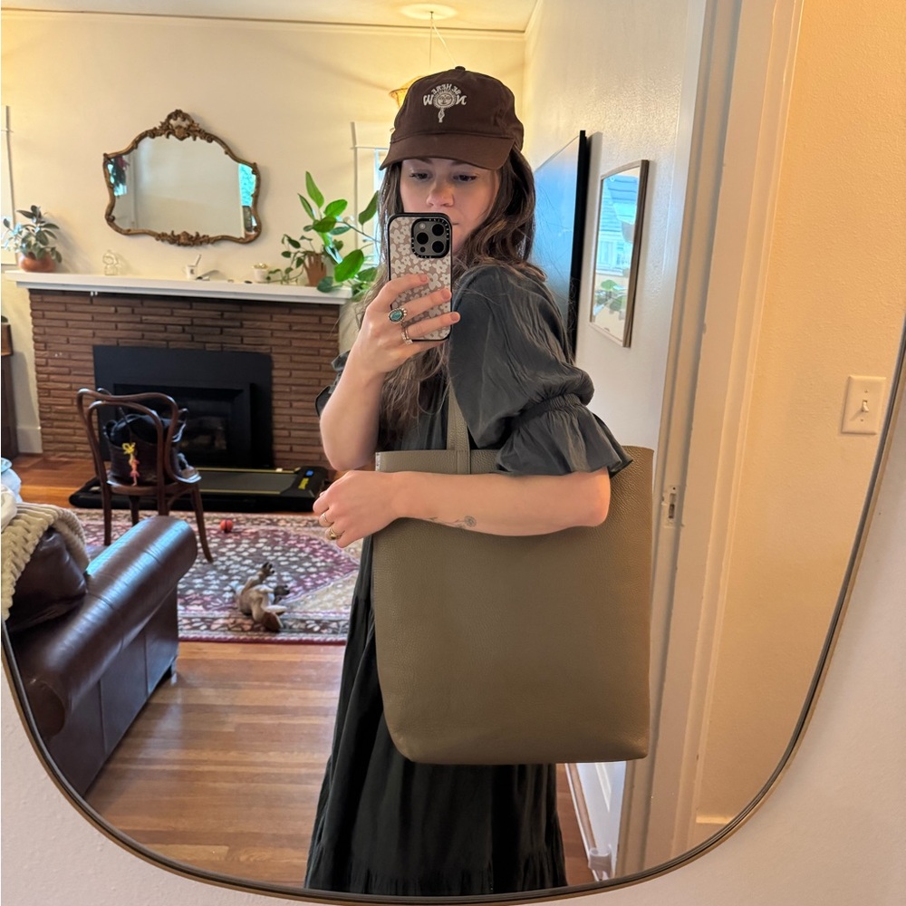 Cuyana Stone colored Tote Bag. Good used condition. Smoke free house.